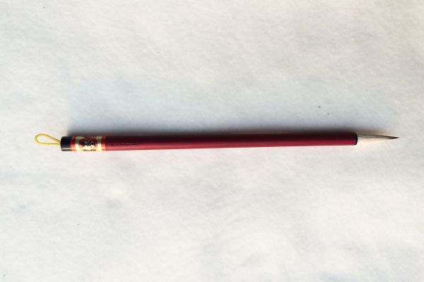 D005 染色用筆（瘦長型，中）